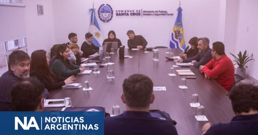 Estatales santacruceños: ATE pidió recomponer salarios y un plan de desendeudamiento en la paritaria